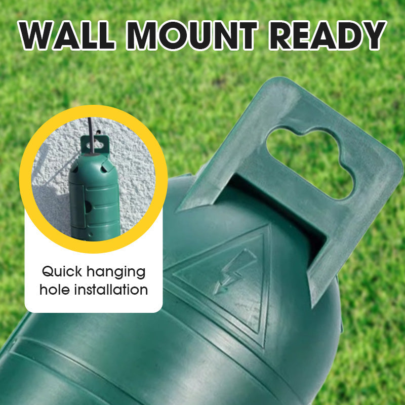 Outdoor junction box with snap-on lid and mounting design